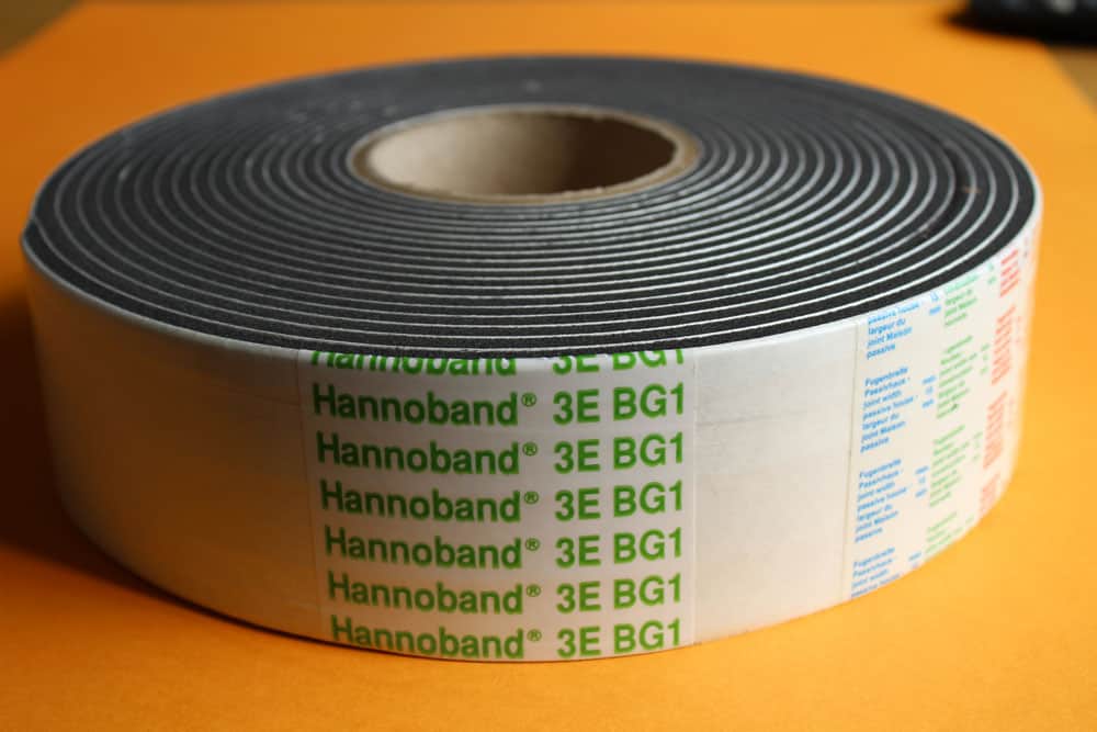 Hannoband-3E-BG1-outside-img